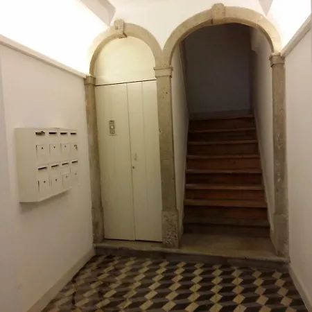 Cozy 1St Floor Flat Central Chiado District With Balconies And Ac 19Th Century Building Lisbon Exterior photo